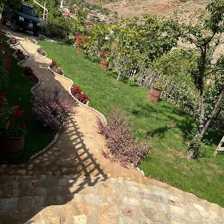Guesthouse Pogradec Farm stay