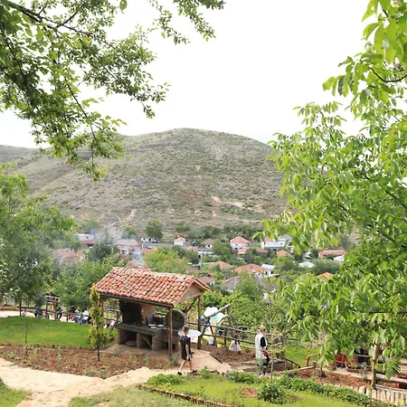 Guesthouse Pogradec * Pogradec